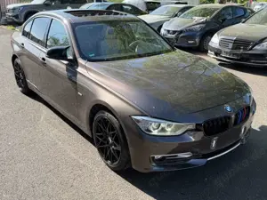 BMW 320 d~HUD~SPUR~LEDER~NAVI~HK~SURROUND