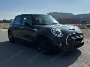 MINI Cooper SD MINI 5-TÜRER Diesel Seven Chili Bild 3