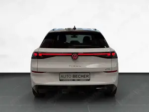Volkswagen T-Roc R-Line 1.5 eTSI DSG /AHK/Nav/Matrix/360Kam Bild 5