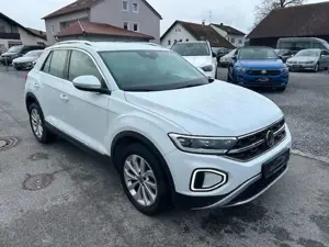 Volkswagen T-Roc Style *LED*KAMERA*SHZ*