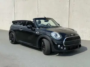 MINI One Cabrio Mini One Cabrio mit John Cooper Works  Chilli Paket