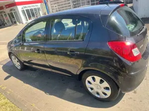 Opel Corsa Corsa 16V Edition 100