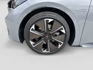 CUPRA Born VZ 240 KW (326 PS) 79 KWh TopView Pano Senh Bild 5