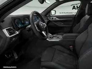 BMW i4 eDrive35 M Sportpaket Bild 3