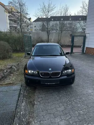 BMW 320 320i