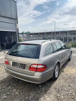 Mercedes-Benz E 280 T CDI 7G-TRONIC Elegance Bild 5