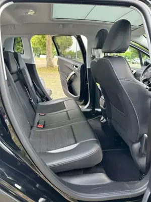 Peugeot 2008 BlueHDi FAP 120 STOP  START Allure Bild 3