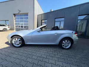 Mercedes-Benz SLK 200 Kompressor Roadster Bild 4