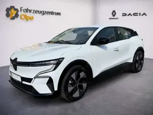 Renault Megane E-Tech Electric Equilibre, Kamera, ACC