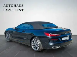BMW 840 i Cabrio*LEDER*NAVI*LED*20Z*SHZ*SPORTABGAS* Bild 4