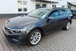 Volkswagen Passat Variant Business 4Motion DSG NAVI/LED/AHK