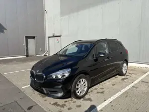 BMW 218 TÜV neu - BMW Service Inclusive bis Oktober 2028