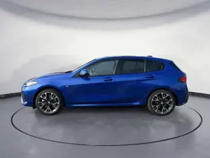 BMW 123 xDrive M Sportpaket Navi Tempom.aktiv Sitzve Bild 3