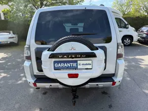 Mitsubishi Pajero Bild 4