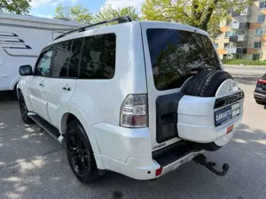 Mitsubishi Pajero Bild 3