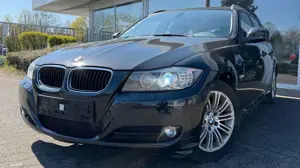 BMW 318 d Touring XENON PDC NAVI PANO ASSISTENTEN 2HD