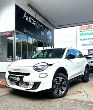 Fiat 600 Hybrid Basis *nur12.511KM*CARPLAY*CAM
