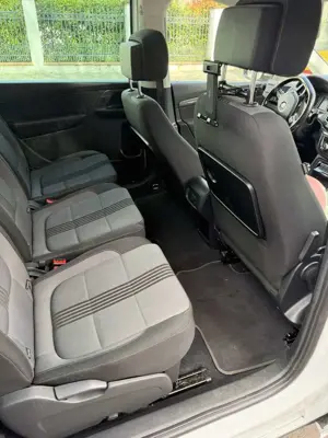 Volkswagen Sharan Sharan Diesel 2.0 TDI DSG (BlueMotion Technology)
