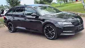 Skoda Superb Sportline VIRTUAL PANO DCC KAM 360° LEDER AHK