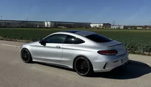Mercedes-Benz C 300 d 4MATIC Coupé AMG Line  Pano  Allrad Bild 5