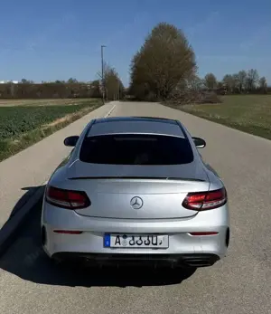 Mercedes-Benz C 300 d 4MATIC Coupé AMG Line  Pano  Allrad Bild 4