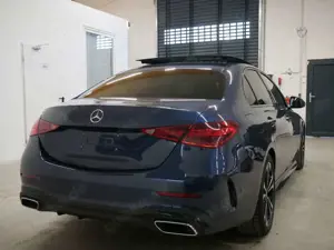 Mercedes-Benz C 200 d AMG LINE NIGHT 360°K PANO LEDER MASAGE Bild 3