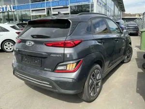Hyundai KONA Trend R.Cam Navi Krell SHZ ACC LED DAB PDC Bild 2