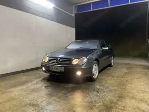 Mercedes-Benz CLK 200 Coupe Kompressor Avantgarde