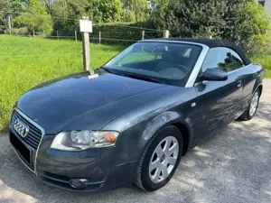 Audi A4 Cabrio 1.8 T Erstbesitz, Seniorenfzg. KM 24200