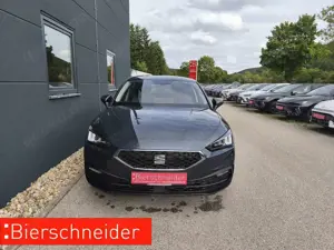 SEAT Leon 1.5 TSI ROAD EDITION NAVI ALLWETTER KAMERA