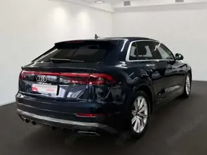 Audi Q8 45 TDI quattro s-line Allradlenkung Assistenz Bild 5