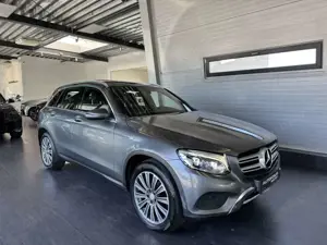 Mercedes-Benz GLC 250 d 4M|Airmatic|Pano|Standheizung|Cam|LM19