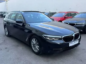 BMW 530 d Touring Panorama-SD Kamera AHK Driving Assi