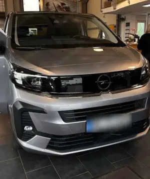 Opel Zafira Life Zafira Life 2.0 D L Aut. Edition 9 Sitzer