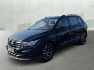 Volkswagen Tiguan 1.5 TSI LIFE +LED +ACC +NAVI +SHZ +17" +APP-CONN