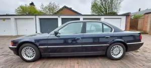BMW 740 740iL