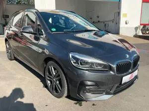 BMW 220 Bild 3