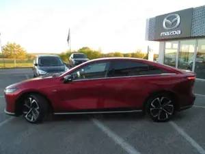 Mazda 6e EV Elektro Heckantrieb Takumi Plus Bild 2