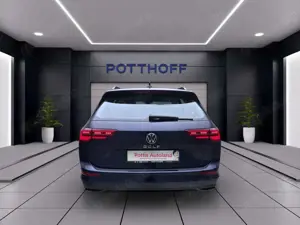 Volkswagen Golf Variant 2.0 TDI LIFE PANO AHK NAVI IQ.LIGHT Bild 3