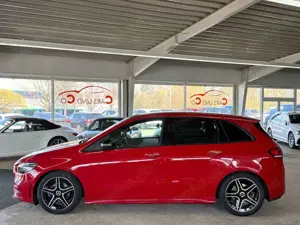 Mercedes-Benz B 200 AMG-Line *WCockpit*PAN*LED*SHZ*NAV*PDC* Bild 2