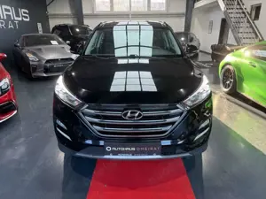Hyundai TUCSON 25 Jahre 4WD/Pano/Leder/Kamera/SHZ Bild 2