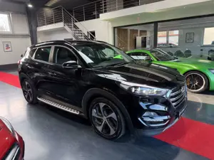 Hyundai TUCSON 25 Jahre 4WD/Pano/Leder/Kamera/SHZ Bild 3