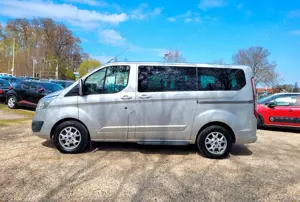 Ford Tourneo Custom Bild 2