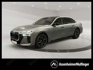 BMW 760