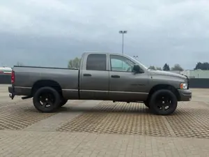 Dodge RAM 1500 LPG V8 4,7L AHK Klima Kamera LKW Zulass Bild 4