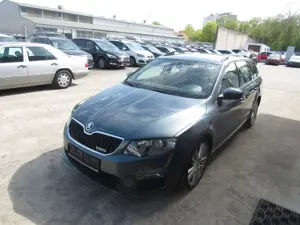 Skoda Octavia Combi RS,AUTOMATIK,KLIMA,AHK,LEDER.