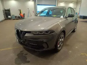 Alfa Romeo Tonale Veloce Plug-In-Hybrid AWD