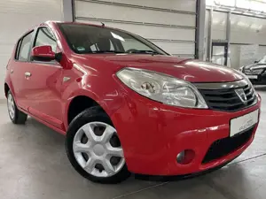 Dacia Sandero Laureate 1.6 BENZIN 87 PS KLIMA 2TE/HAND AHK