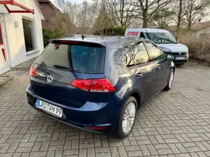 Volkswagen Golf Golf VII 5-Türer 1.2 TSI BlueMotion Cup NAVI LM Bild 4