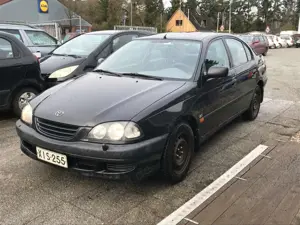 Toyota Avensis Bild 2